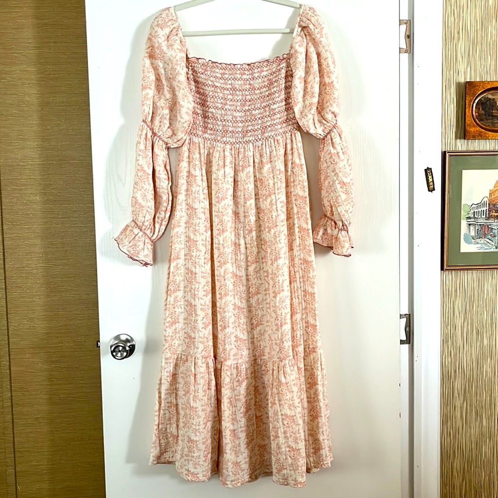 Nothing Fits But dress